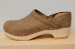 Plymouth Closed Back Clog Brown Rough Leather